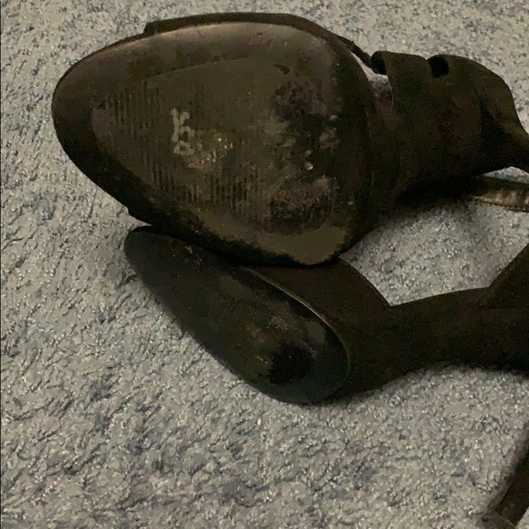 Nine West velvet shoe size 9 - Picture 4 of 4